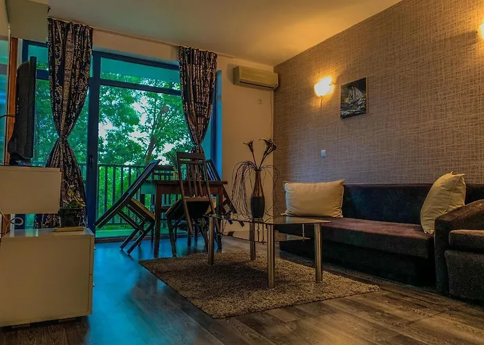 Sapphire Σάνι Μπιτς