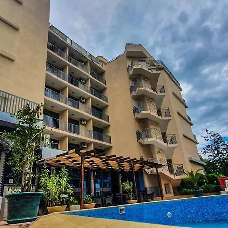 Sapphire Hotel de apartamente